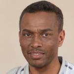 Expert NoSQL consultant for database solutions.